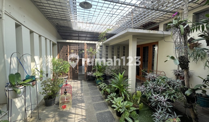 Ruang Usaha Main Road Cihampelas Dekat Eiger! Harga Menarik Ruang Usaha Main Road Cihampelas Dekat Eiger! Harga Menarik