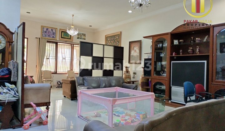 Lucky house position hook in Turangga Bandung. 2