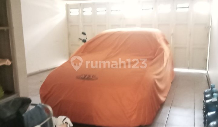 2-Story House in Sukahaji Permai! Strategic Location Near the Highway 2