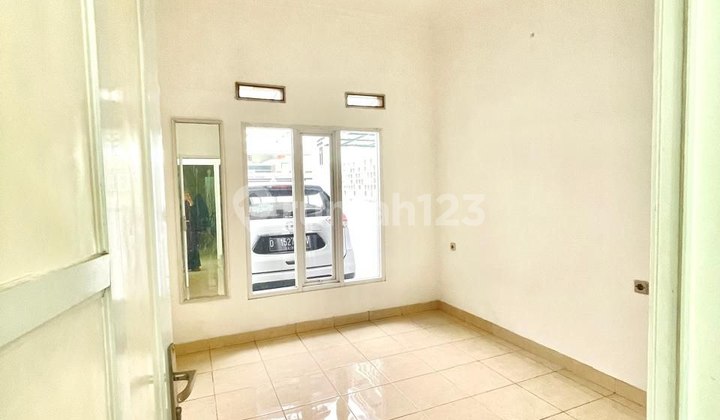 Rumah Bagus Siap Huni Di Permata Elok Arcamanik! Harga Terjangkau 2