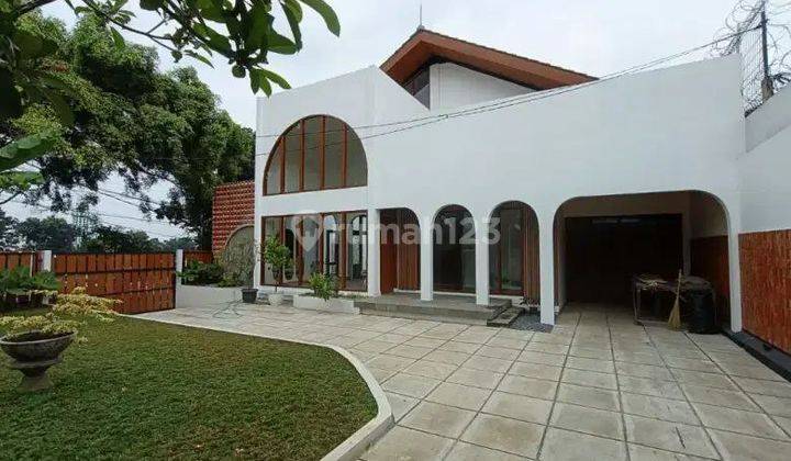 Rumah Luxury Bangunan Baru Di Kpad Geger Kalong Bandung  1