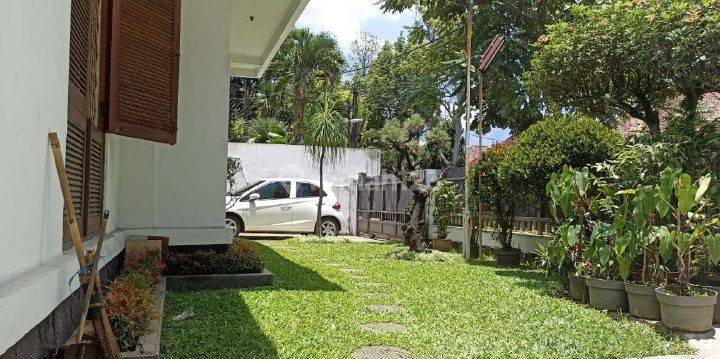 Dijual Rumah Klasik Terawat Best Location Sayap Gatsu Sayap Burangrang  2