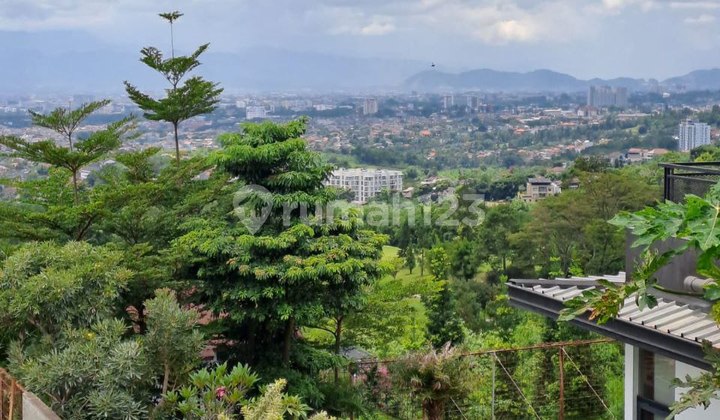 Rumah Mewah Furnished View Bandung 360°! Di Dago Resort Bandung 2