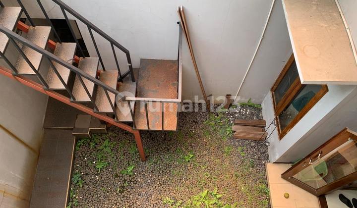 Rumah Bagus 2 Lantai Siap Huni di Dalam Cluster Antapani Bandung 2