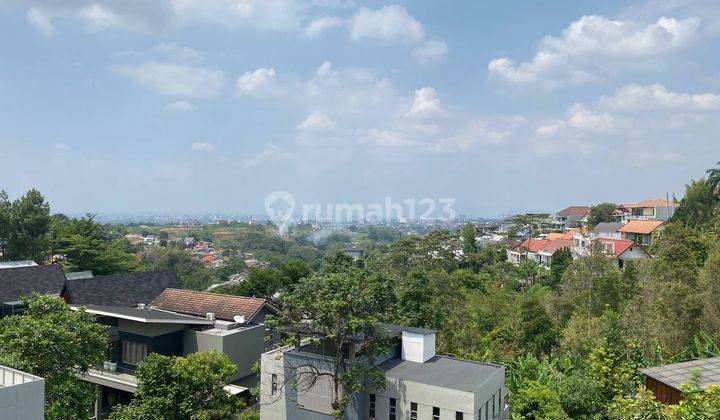 Dijual Rumah Villa 2 Lantai SHM Di Resort Dago Pakar Bandung  2