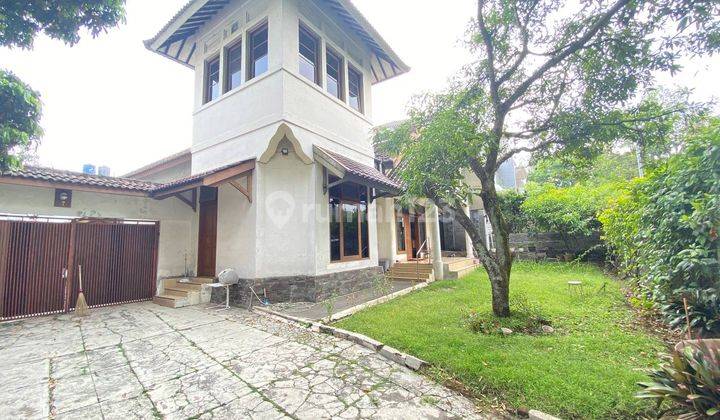  Rumah Bagus Di Pusat Kota Bandung Cocok Untuk Hunian Dan Kantor  1