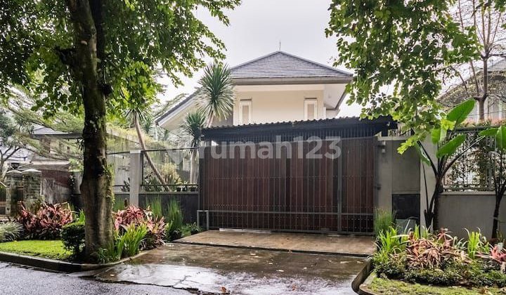 Rumah Luxury Lingkungan Sejuk Dan Asri Di Ciumbuleuit Bandung 
