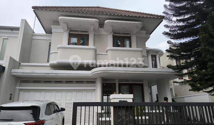 Rumah Rasa Bandung Klasik, Prestise Tinggi, Nilai Terus Naik Rumah Rasa Bandung Klasik, Prestise Tinggi, Nilai Terus Naik