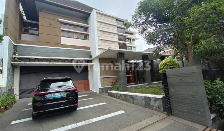 Rumah Luxury Minimalis Modern  Main Road Batununggal Indah Bandung 