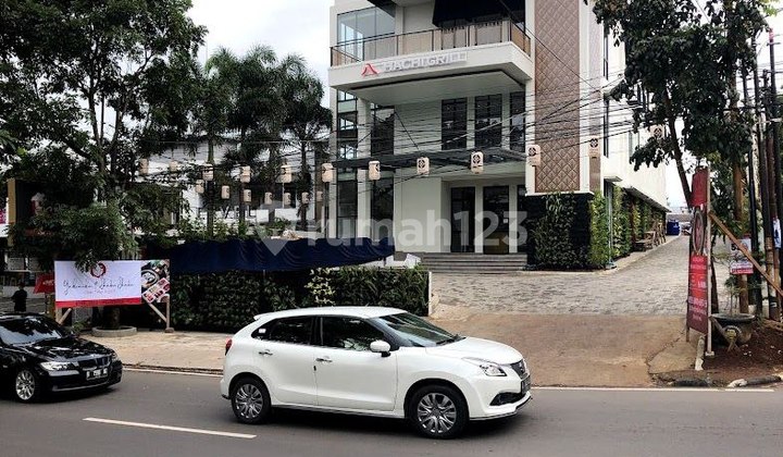 Main Road Building Jl. Prof. Dr. Sutami Suitable for Hotel Main Road Building Jl. Prof. Dr. Sutami Suitable for Hotel