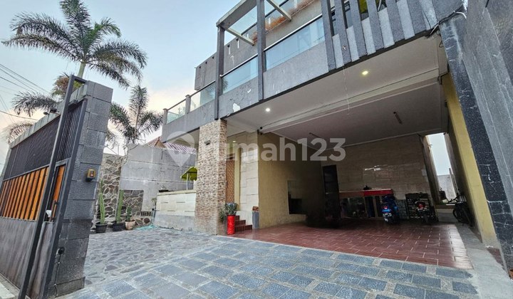 Rumah Luxury Furnished Siap Huni Dekat Paris Van Java Mall Rumah Luxury Furnished Siap Huni Dekat Paris Van Java Mall