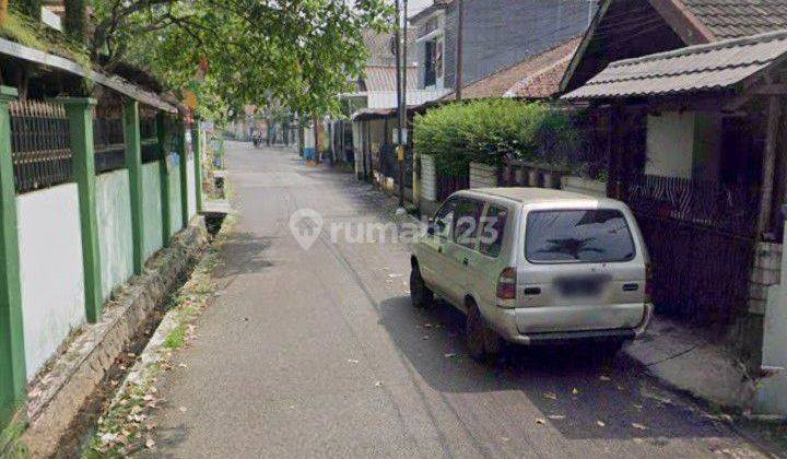 Rumah Siap Huni Di Taman Siswa Menarik  2