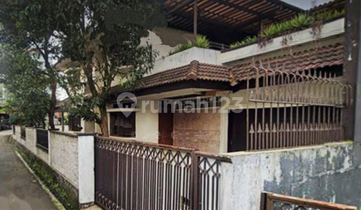 Harga Dibawah NJOP Kota Bandung Nego-Rumah Luas Lt/972 Strategis Harga Dibawah NJOP Kota Bandung Nego-Rumah Luas Lt/972 Strategis