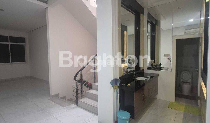 RUMAH 3,5 LANTAI MURAH FURNISH JELAMBAR JAKARTA BARAT 2