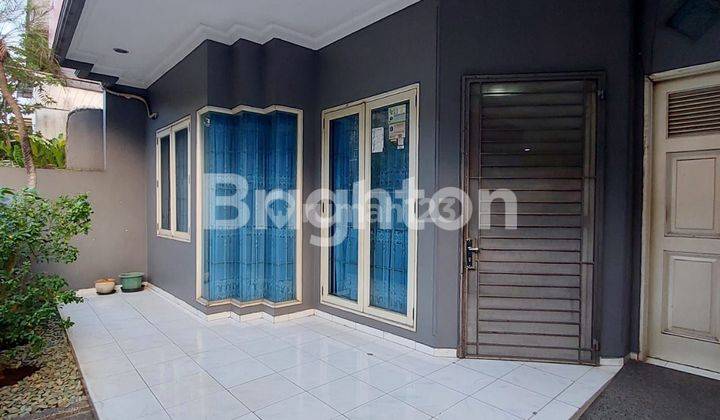 RUMAH CANTIK TERAWAT SIAP HUNI TANJUNG DUREN JAKARTA BARAT 1