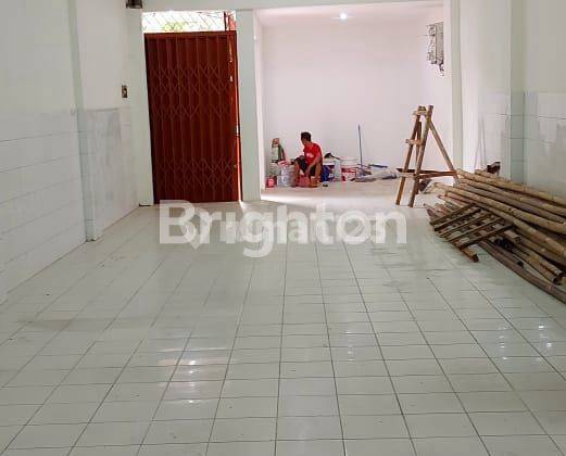 Ruko Buat Komersil 4 1/2 Cocok Buat Usaha Dekat Kemayoran Jakarta Pusat 2