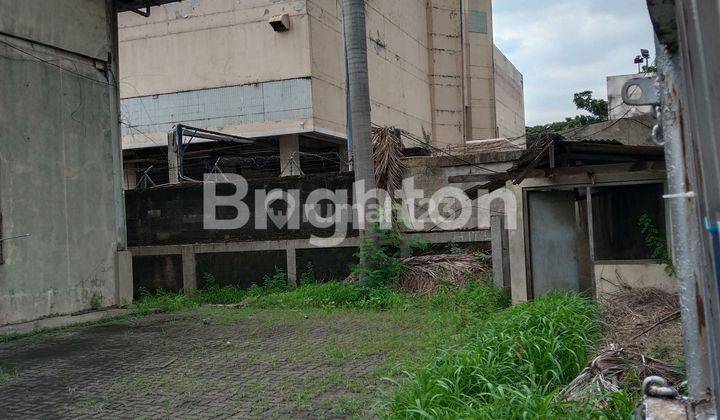 GUDANG SUNTER DANAU UTARA, LOKASI STRATEGIS 2