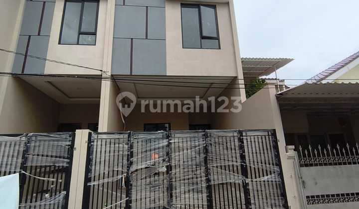Rumah Baru Siap Huni 3 Lantai Duri Kepa Jakarta Barat