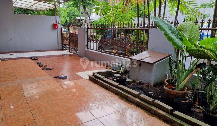 Disewakan Rumah Bagus Dan Sangat Terawat di Puri Indah Lokasi Oke 16