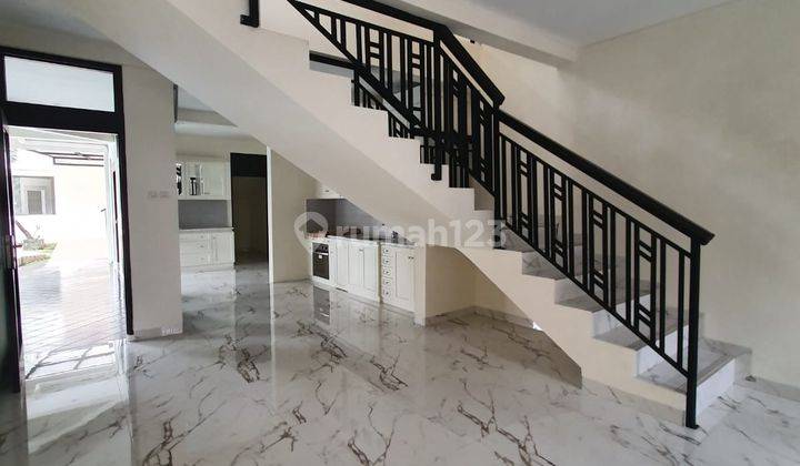 Rumah Mewah Dengan Kolam Renang di Menteng Jakarta Pusat 4