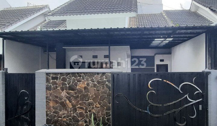 One Step to Unmer House at Alam Dieng Residence Malang