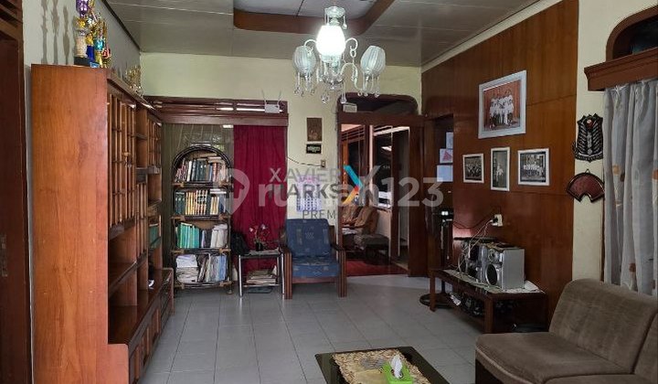 Rumah Selangkah ke Ub di Jl Tata Surya Malang