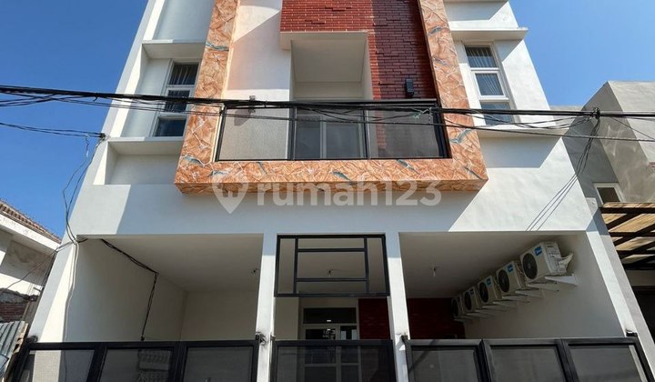 Rumah Kos Full Furnish Area Bunga Lely Malang 1