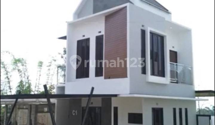 Villa Harga Terjangkau View Gunung di Oro-oro Ombo Batu 1