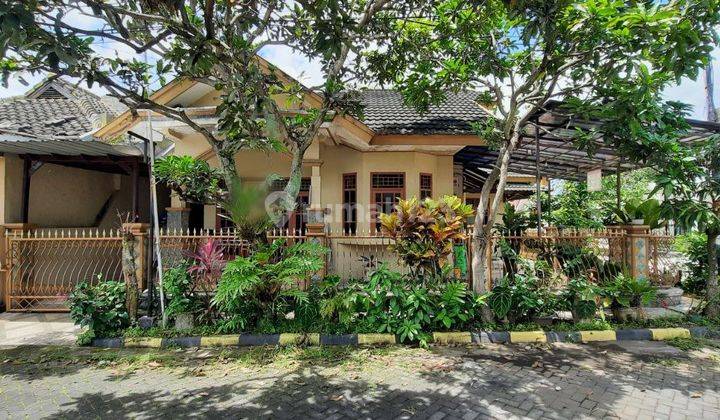 Rumah Hook Dekat Pusat Kota di Bumi Meranti Wangi Malang 1