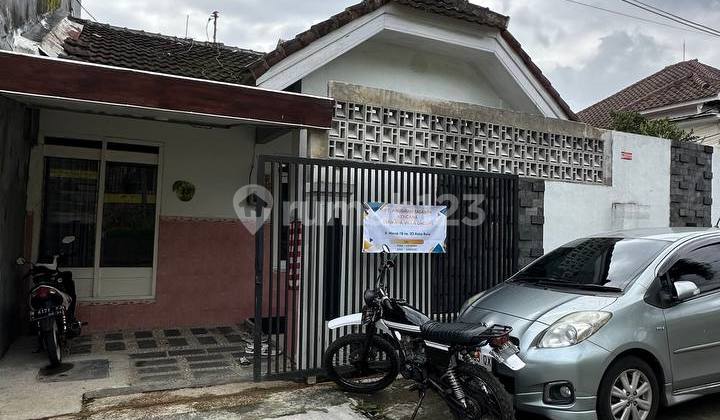 Rumah Villa Selangkah ke Jatim Park di Batu Malang 1