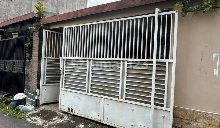 Affordable Ready-to-Occupy House in Letjen Sutoyo, Malang