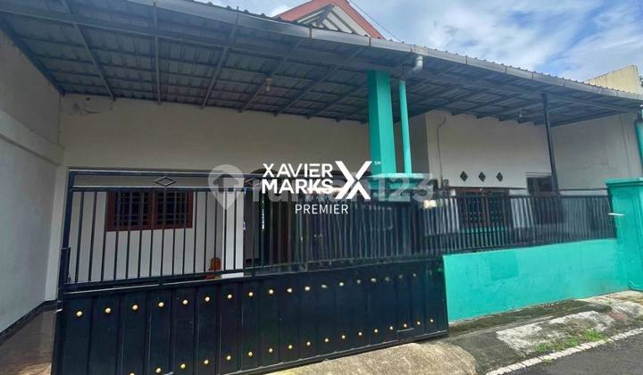 House One Step to Toll Exit in Karangploso Malang House One Step to Toll Exit in Karangploso Malang