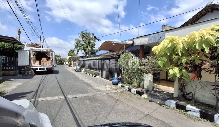 Rumah Terawat Siap Huni di Jl Siberut Malang Rumah Terawat Siap Huni di Jl Siberut Malang