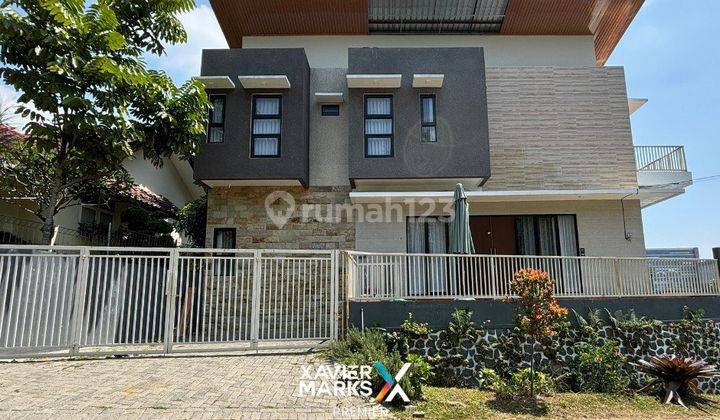 Villa Full Furnish Posisi Hook di Panderman Hill Batu 1