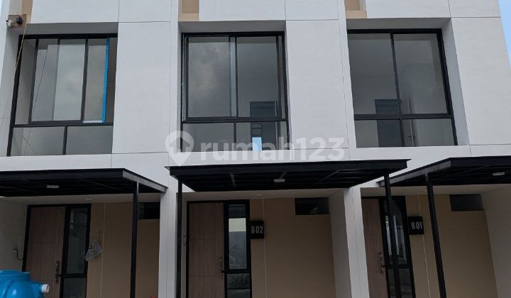 Rumah Baru di Araya Malang Minimalis Modern