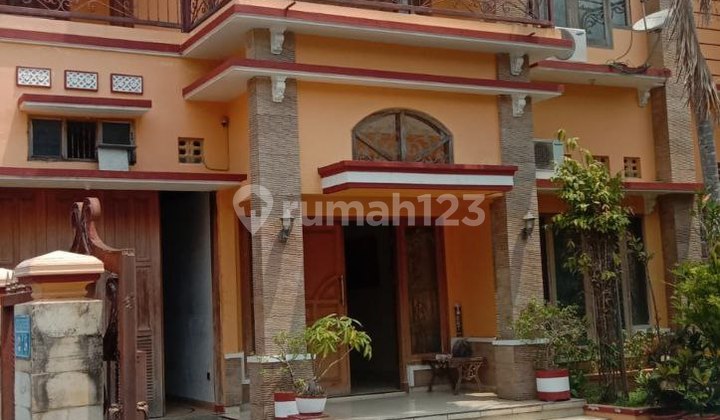 Rumah Furnish 2 Lantai Bukit Dieng Malang Rumah Furnish 2 Lantai Bukit Dieng Malang