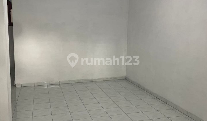 Affordable House Suitable for Business on Jl Ki Ageng Gribig Malang 2