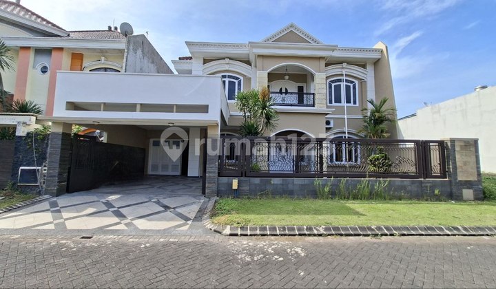 Semi-Furnished Luxury House in Istana Dieng Malang