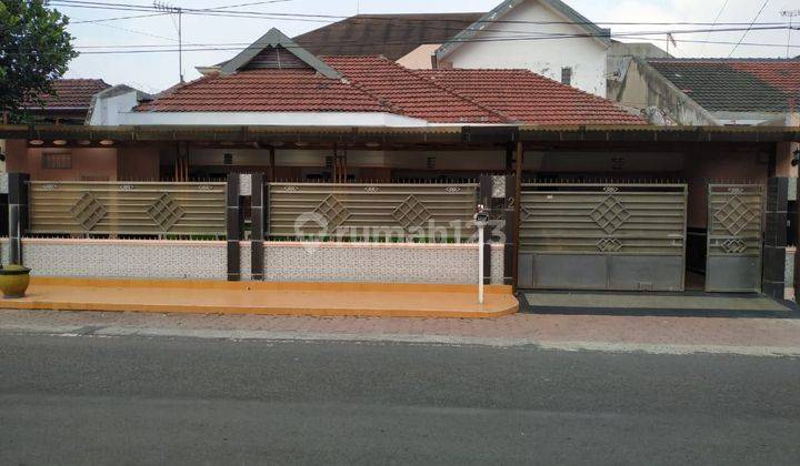 Rumah Terawat Row Jalan Lebar di Sulfat Agung Malang 1