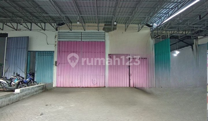 Gudang Siap Pakai Terawat di Raya Ngijo Karangploso Malang Gudang Siap Pakai Terawat di Raya Ngijo Karangploso Malang