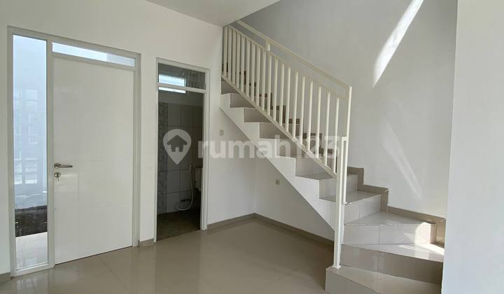 Rumah Baru 2 Lantai di Srimaya Karangploso Malang 2