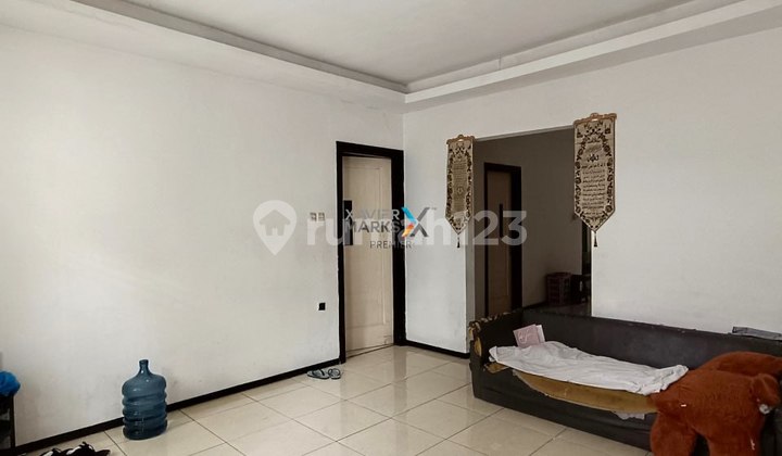 Active Boarding House Near Unmer in Dieng Malang 2