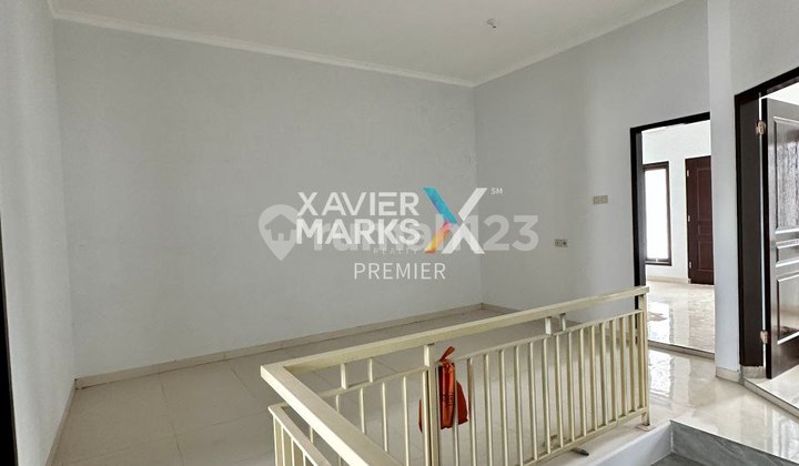 Modern Minimalist 2-Story House in Bantaran, Malang 2