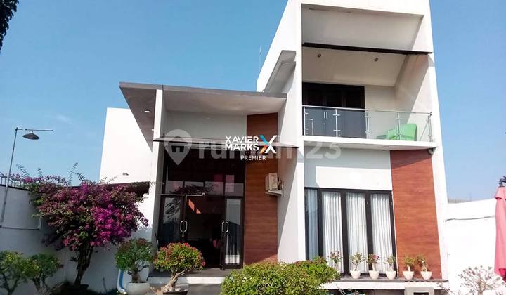 Rumah Furnish Modern Minimalis di Kepanjen Malang Rumah Furnish Modern Minimalis di Kepanjen Malang