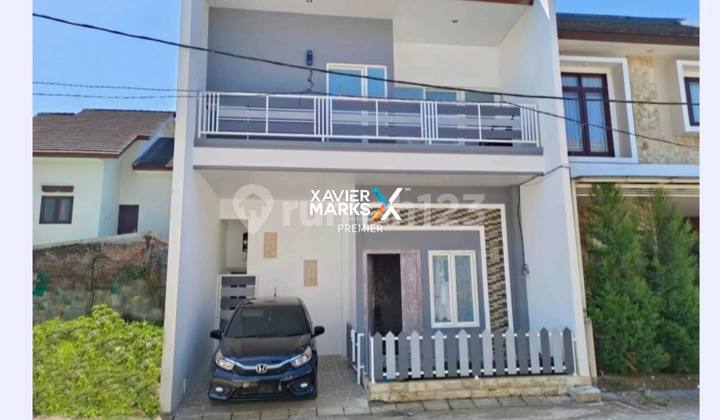 Rumah 2 Lantai Furnish Kawasan Wisata di Batu Malang Rumah 2 Lantai Furnish Kawasan Wisata di Batu Malang