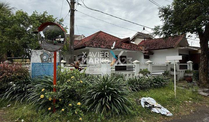 Rumah Hook Akses Mudah di Jl Buah-buahan Malang 1