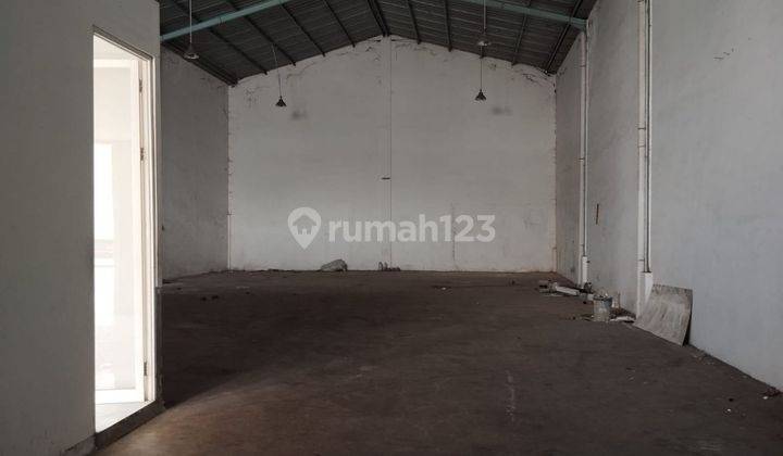 Gudang Dekat Exit Tol di Pergudangan Bizhub Malang 2