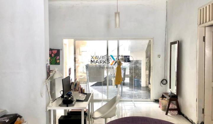 Rumah Selangkah ke Stasiun di Jl Ontoseno Malang 2