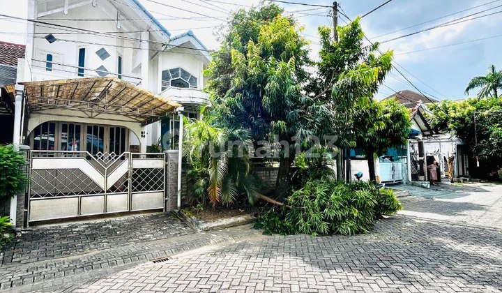 Rumah Full Furnish Siap Huni Kawasan Elit Araya Malang