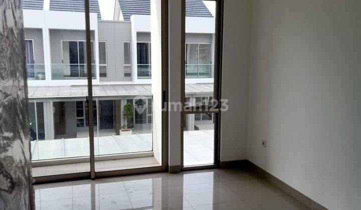 Rumah Nyaman Aman Cluster Scarlet Pantai Indah Kapuk PIK 1